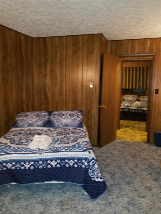 Saw Creek Cabin - Regent Hilltop ブッシュキル エクステリア 写真