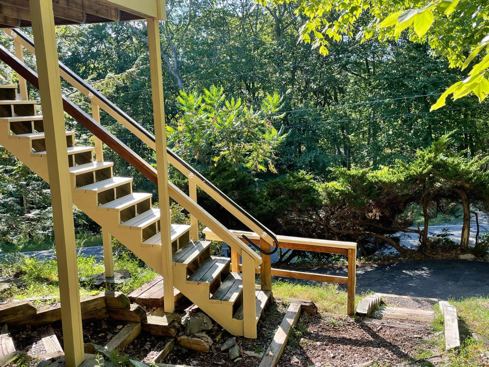 Saw Creek Cabin - Regent Hilltop ブッシュキル エクステリア 写真