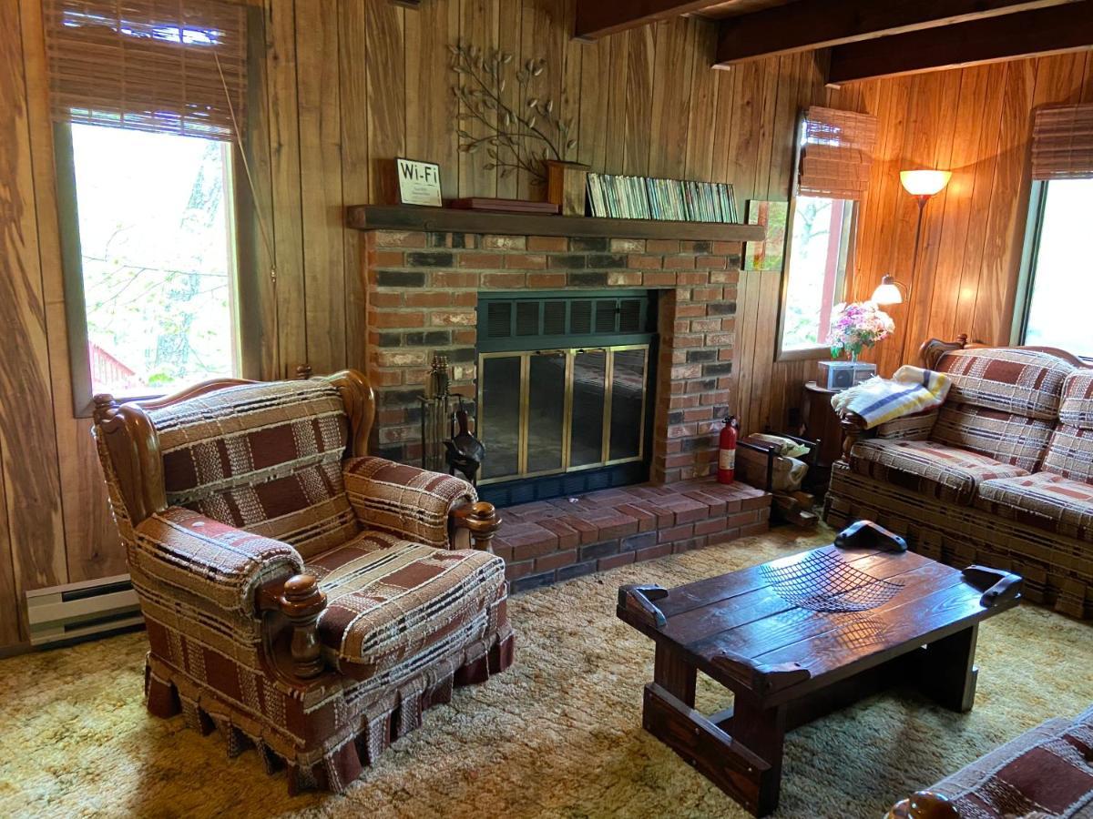Saw Creek Cabin - Regent Hilltop ブッシュキル エクステリア 写真
